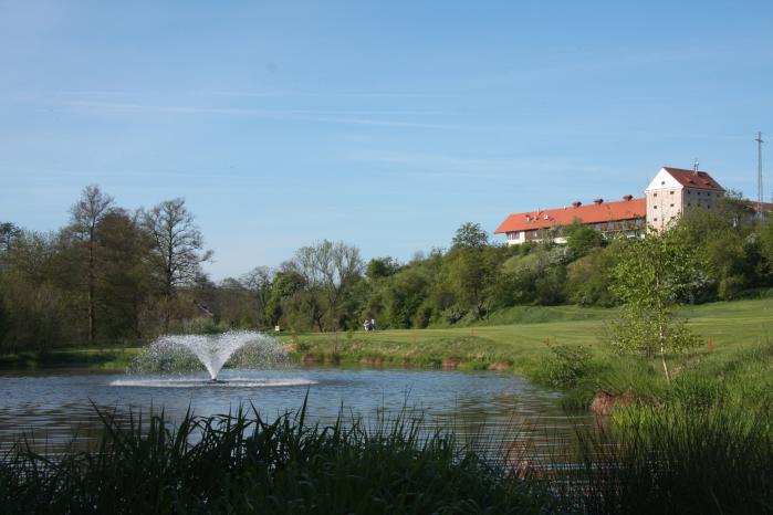 Hostitelský resort - Golf Park Plzeň Dýšina